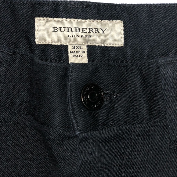 Burberry - Picture 1 of 4